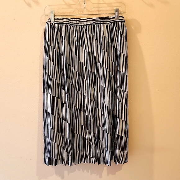 Banana republic midi skirt size M - Picture 2 of 3